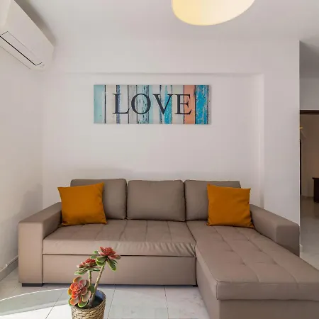 Gale 600m From The By Interhome * Patroves