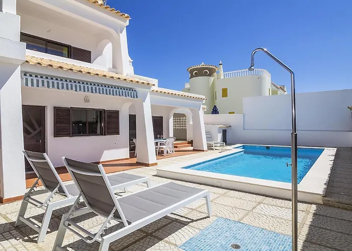 Villa Gale 600m From The By Interhome