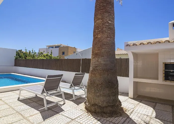Villa Gale 600m From The By Interhome Patroves